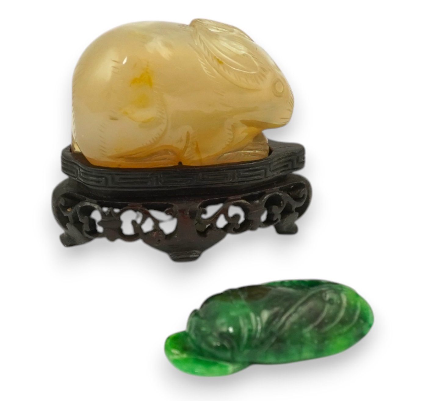 Chinese agate rabbit snuff bottle on stand and green hardstone bug pendant, rabbit snuff bottle 5cm long. Condition - good